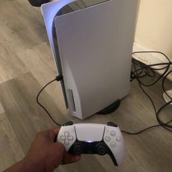 PS5 Disc Edition – 2 Controllers + Cables – Fully Working – Fast Sale!