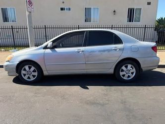2004 Toyota Corolla