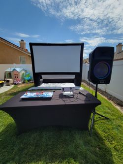 Inflatable Screen / Movie Night (READ DESCRIPTION)