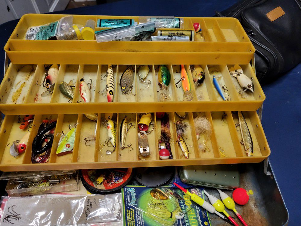 Fishing Lures With Box