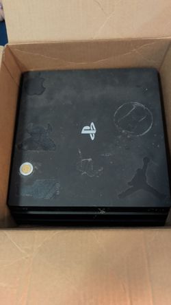 Play station 4 pro
