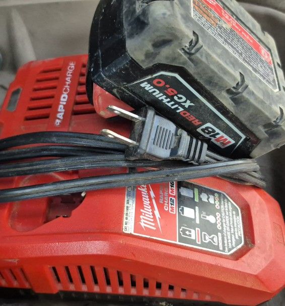 Milwaukee 5.0 Battery And Rapid Charger