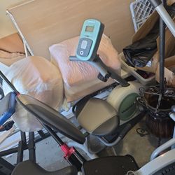 *****Free ****Various Gym Equipment 