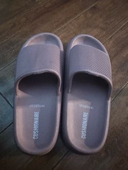 Cushionaire Slide Sandals Size US10/EU40