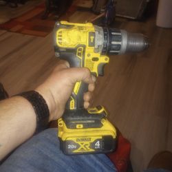 DeWalt Drill 