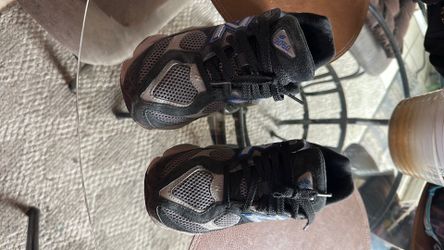 Kids shoes