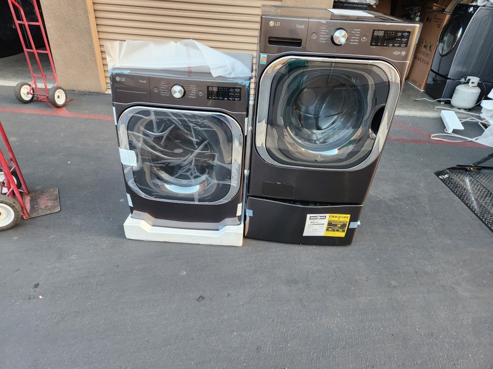 LG ThinQ Front Load Washer Gas Dryer W Small Washer In The Pedestal 29 Inchs Wide