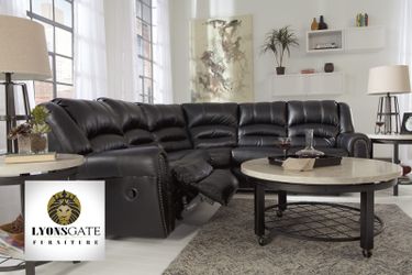 Awesome black sectional Reclining!