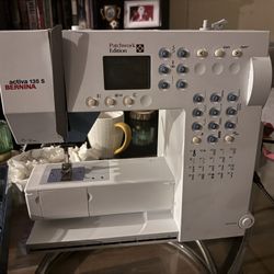 Sewing Machine - BERNINA Activa 135s Patchwork Edition 