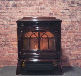Quadra-Fire Castile Cast Iron Pellet Stove with Thermostat