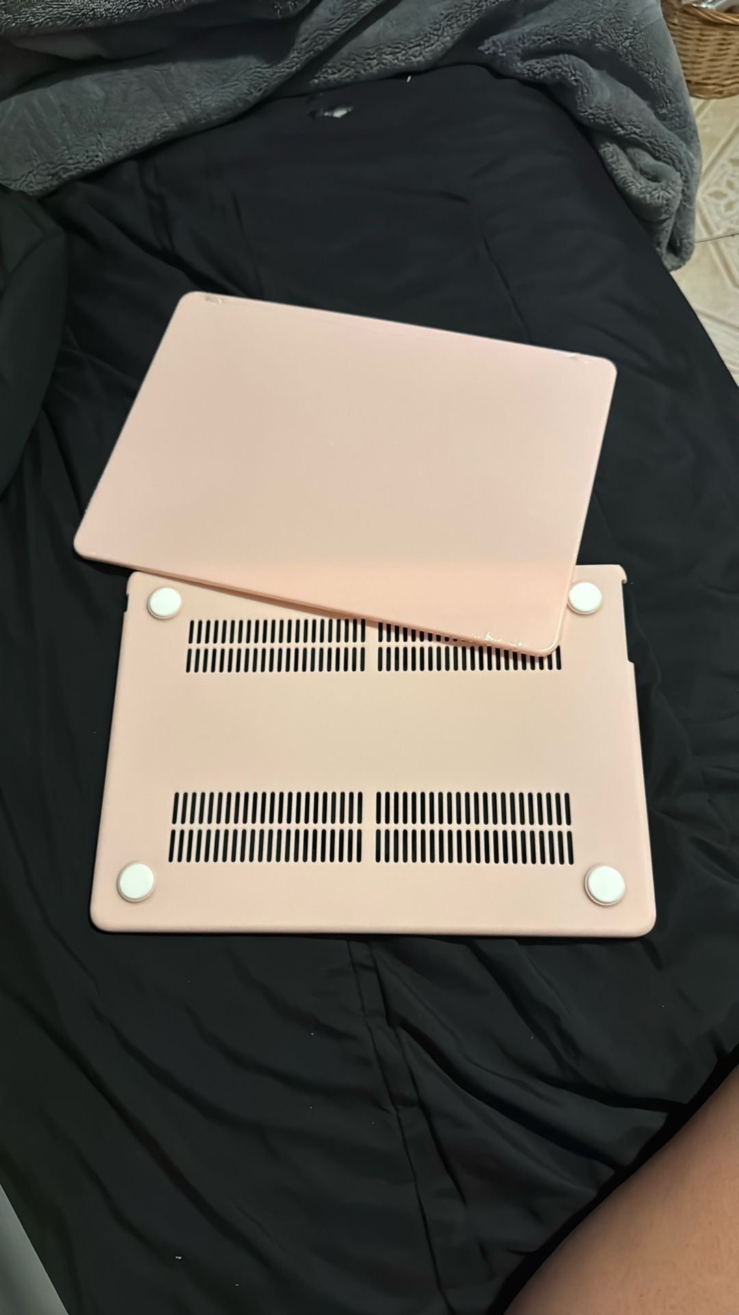 MacBook Air 13.6in Baby Pink Hard Shell Case