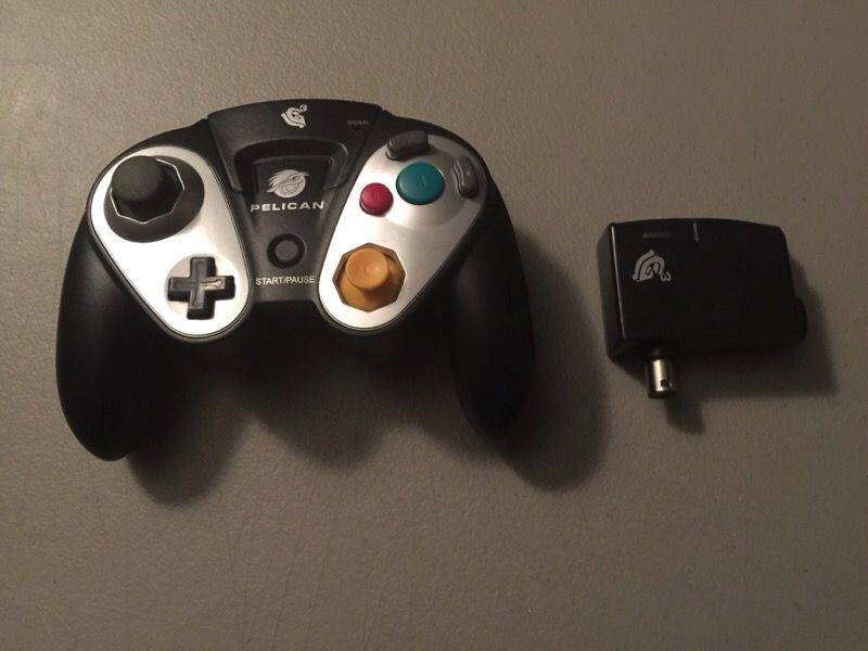 Pelican wireless GameCube controller