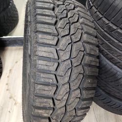 New Set Of Hankook Tires 35 1250 17 Lt 