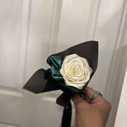 Mini Grad Bouquet 