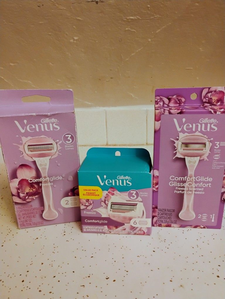 Gillette Venus Bundle 