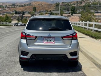 2025 Mitsubishi Outlander Sport LE 4x4