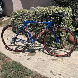 Trek 5200 OCLV Road Bike 