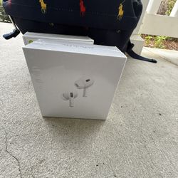 Airpods pro 2 with active noise cancellation 