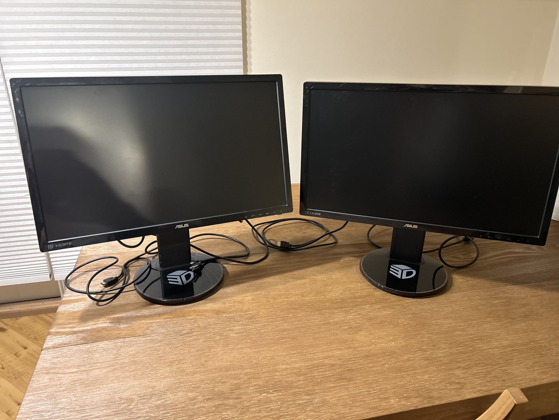 ASUS VG248QE 24 inch Full HD 1920×1080 144Hz HDMI Gaming Monitors