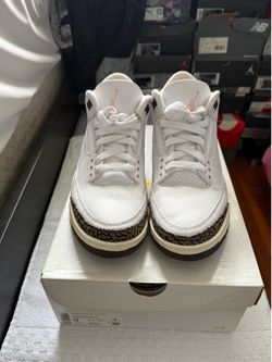 Neapolitan 3s - Size 9W