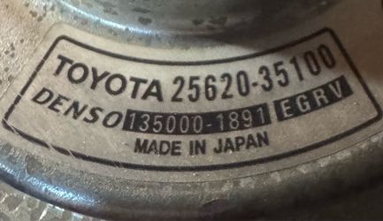 Toyota OEM 22RE New EGR Valve and Used Piping Assembly For Oxygen Injection