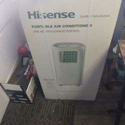 HISENSE 10000 BTU AIR-CONDITIONED WITH REMOTE