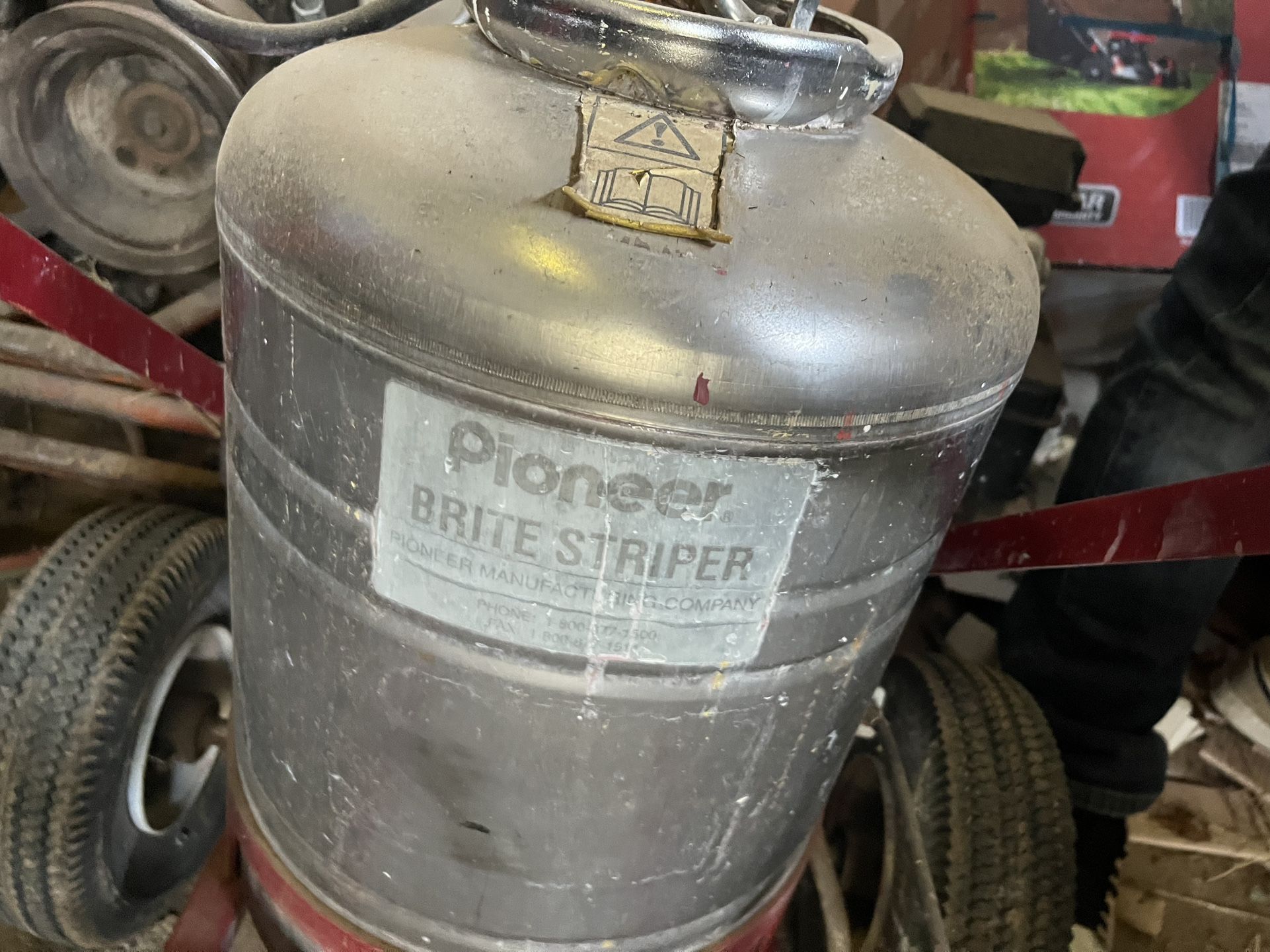 line pulling machine