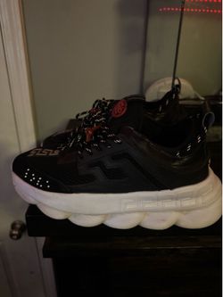 Chain reaction Versaces