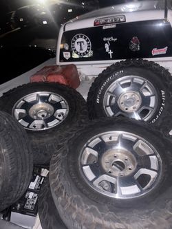 Silverado rims 285/80/17