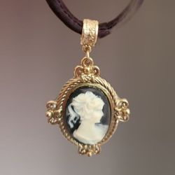 1928 Cameo Choker Necklace in Black Rope  