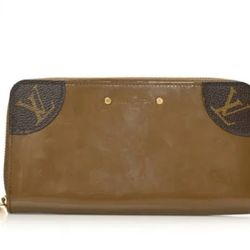 Luis Vuitton Patent Miroir Venice Zippy Wallet