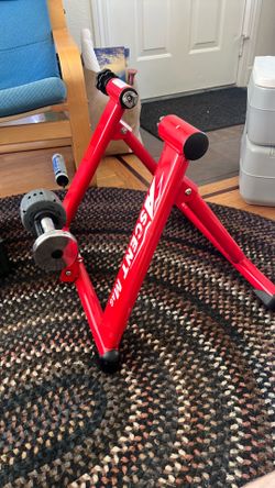 Free Acsent bike trainer