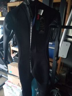 Wet suit