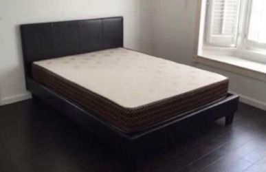 Full Size Frame And Mattress