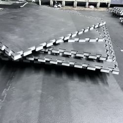 Foam Gym Floring  ( 10 Boxes Floored 9 Pieces Each