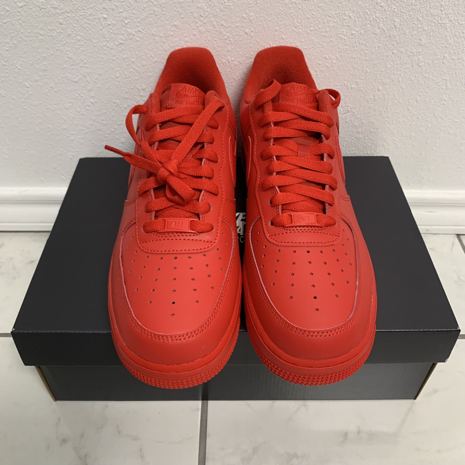 Nike Air Force 1 ‘07 LV8 Low Triple Red Sneakers CW6999-600 Mens Size