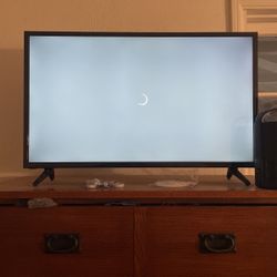 32 Inch Vizio SMART TV