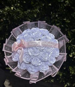 Eternal Roses/ Rosas Eternas