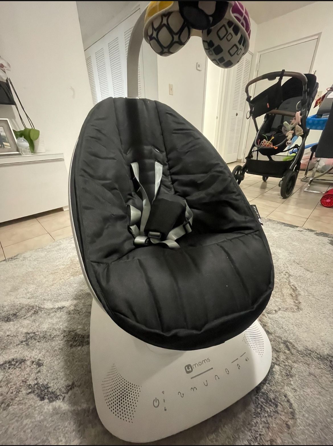 4moms Mamaroo Baby Swing