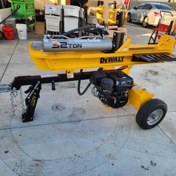 DEWALT 32 Ton 277cc 9.5HP Kohler Engine Horizontal/Vertical Full Beam Hydraulic Log Splitter, Auto Return/Integrated Log Cradle