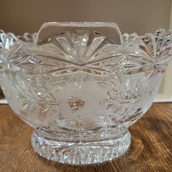 Vintage Cristal Rose Bowl .