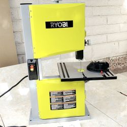 RYOBI Corded 9in. Band Saw