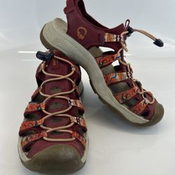 Keen Newport X Outdoor Afro Womens Size 7.5 US Sandal Maroon Red KDR-PRH 011121