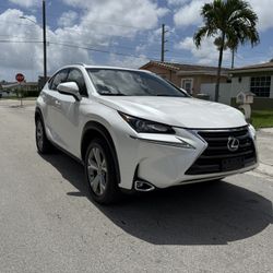 2017 Lexus Nt 200t Perfect Conditions