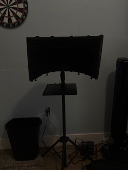 Microphone Isolation Shield with Tripod Stand and speakers