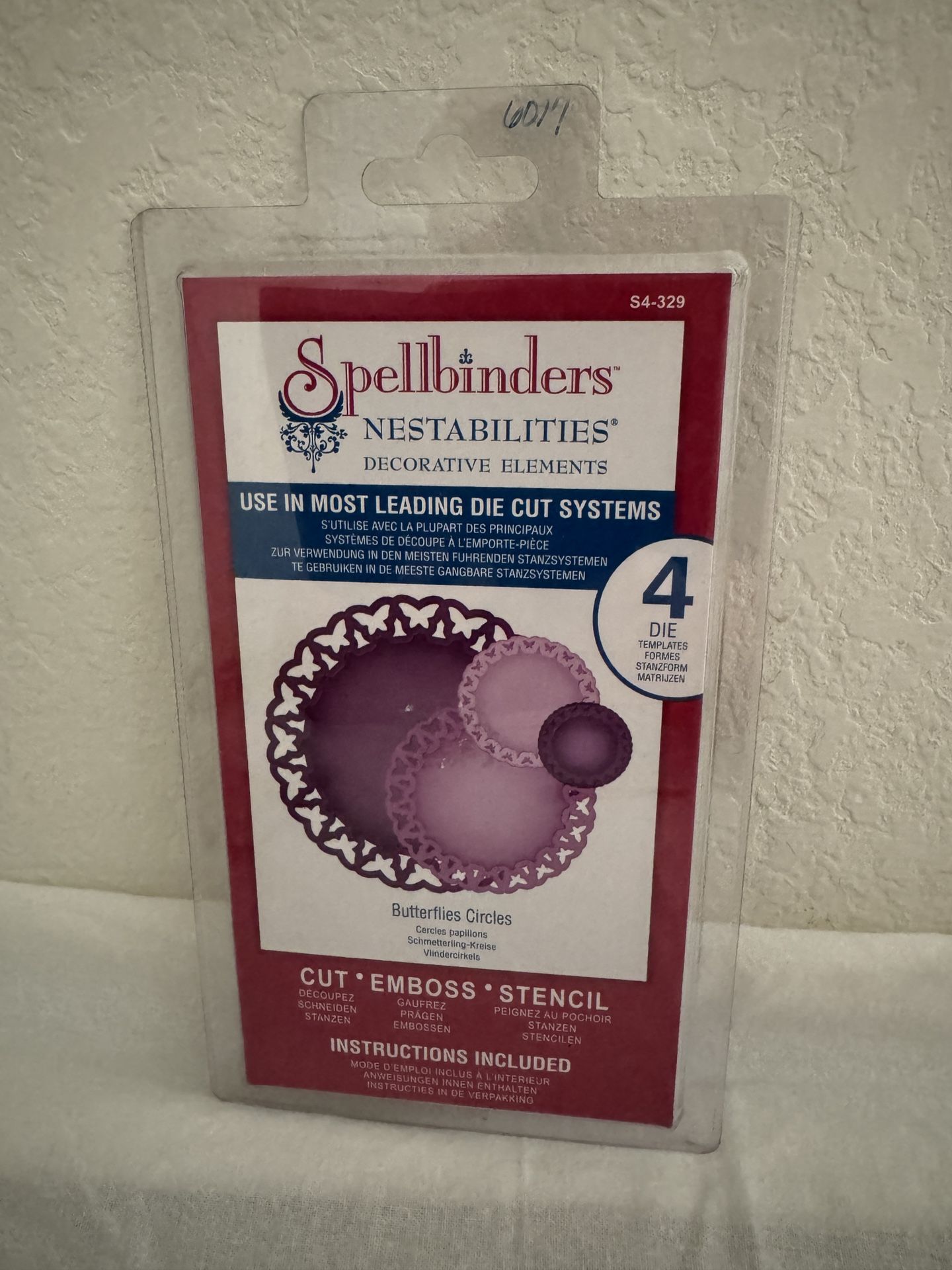 Spellbinders - Butterflies Circles