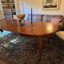 Dining Room TABLE 
