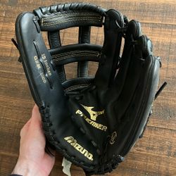 Mizuno Premier 13 Inch GPM 1305 Slow Pitch Softball Glove