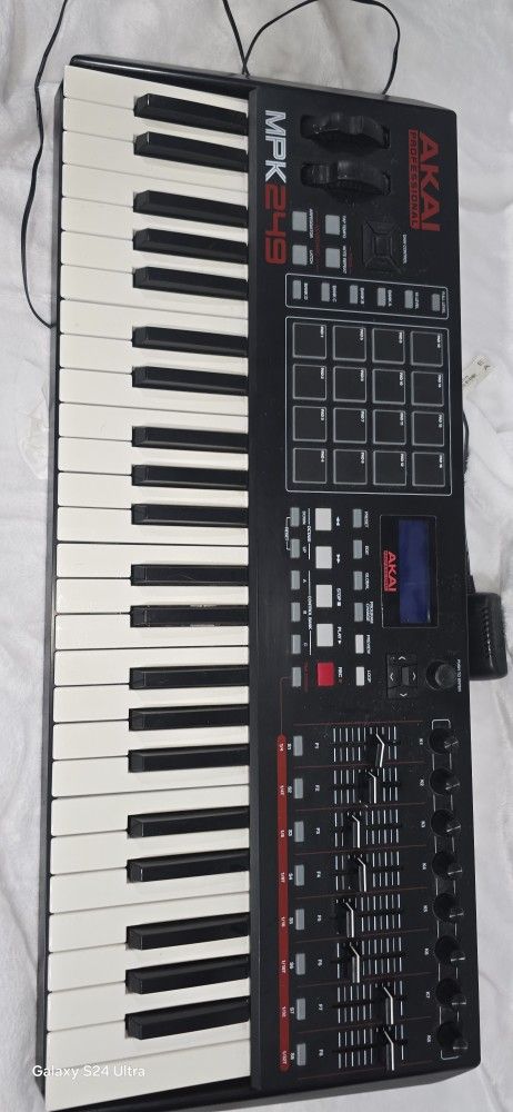 Akai Professional MPK249 49-Key Controller