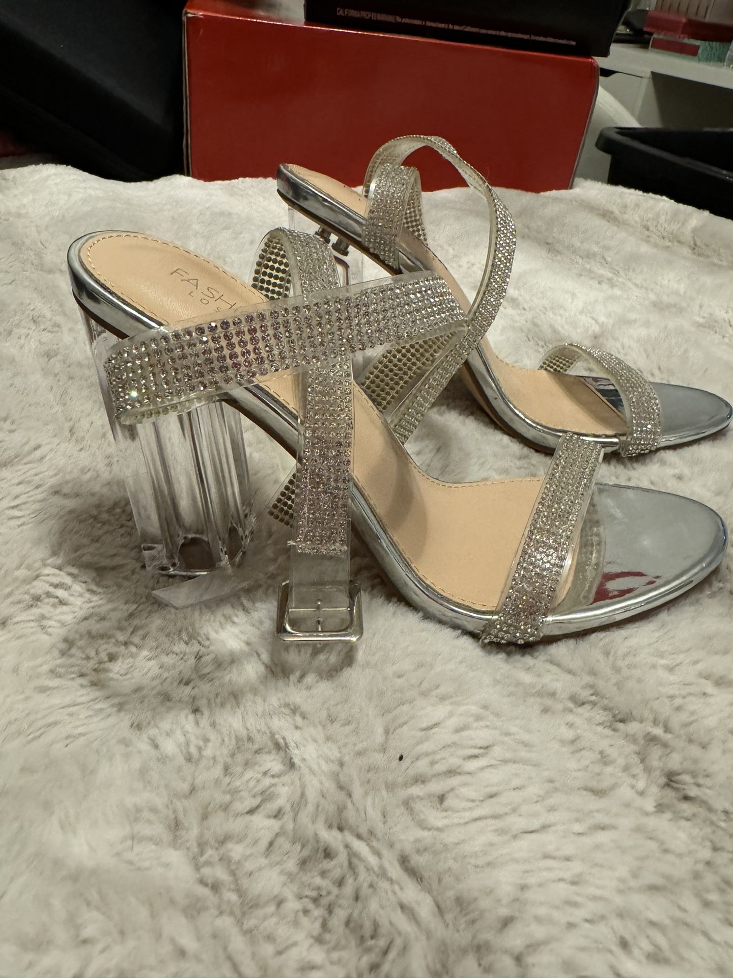 Fashion Nova, Clear Heel